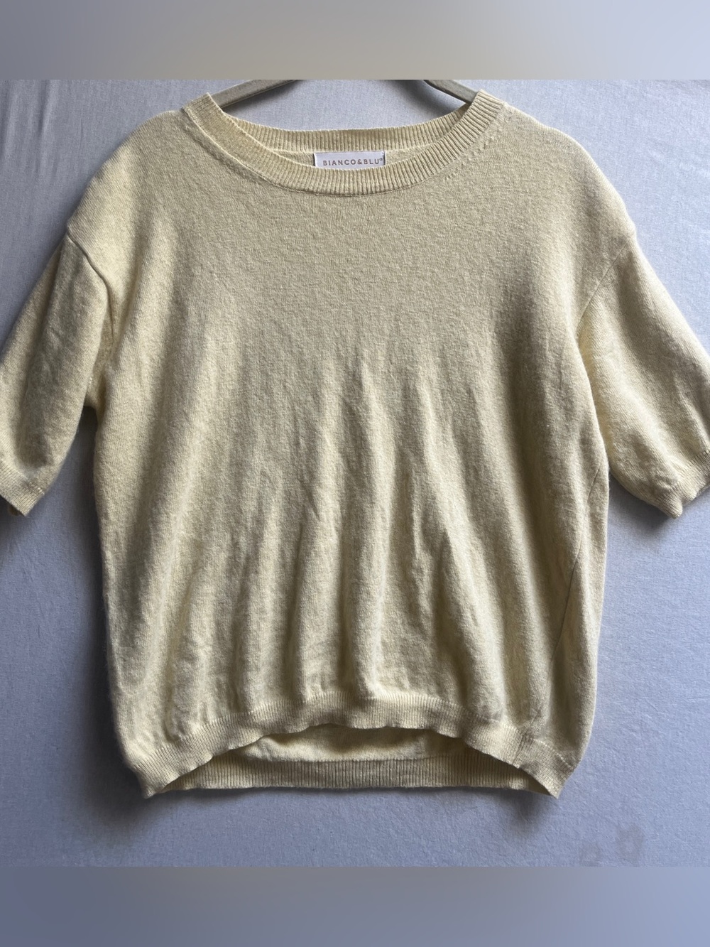 Bianco & Blu Italy Pale Yellow Wool Cashmere Silk Blend Short Sleeve Sweater M